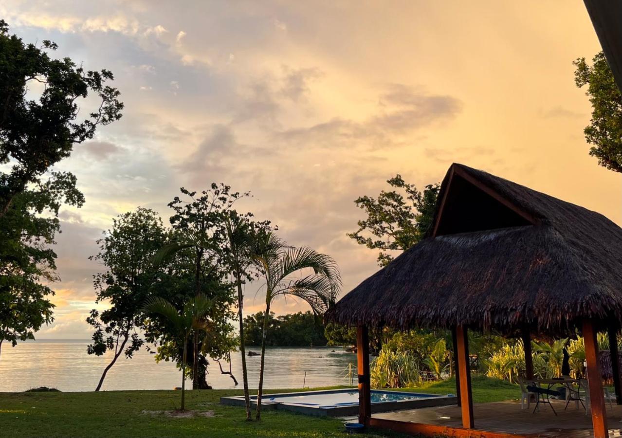 Lope Lope Beach Bungalows Luganville Exterior foto