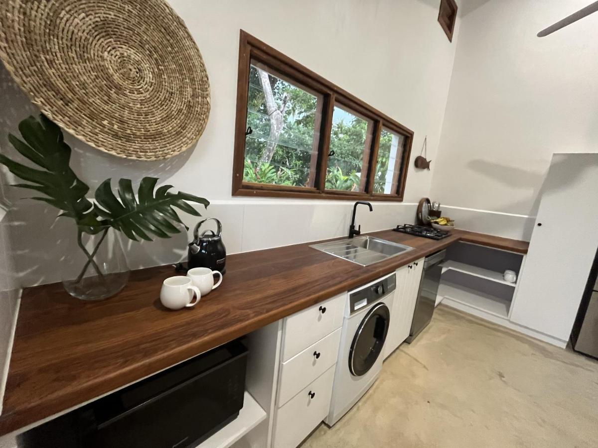 Lope Lope Beach Bungalows Luganville Exterior foto
